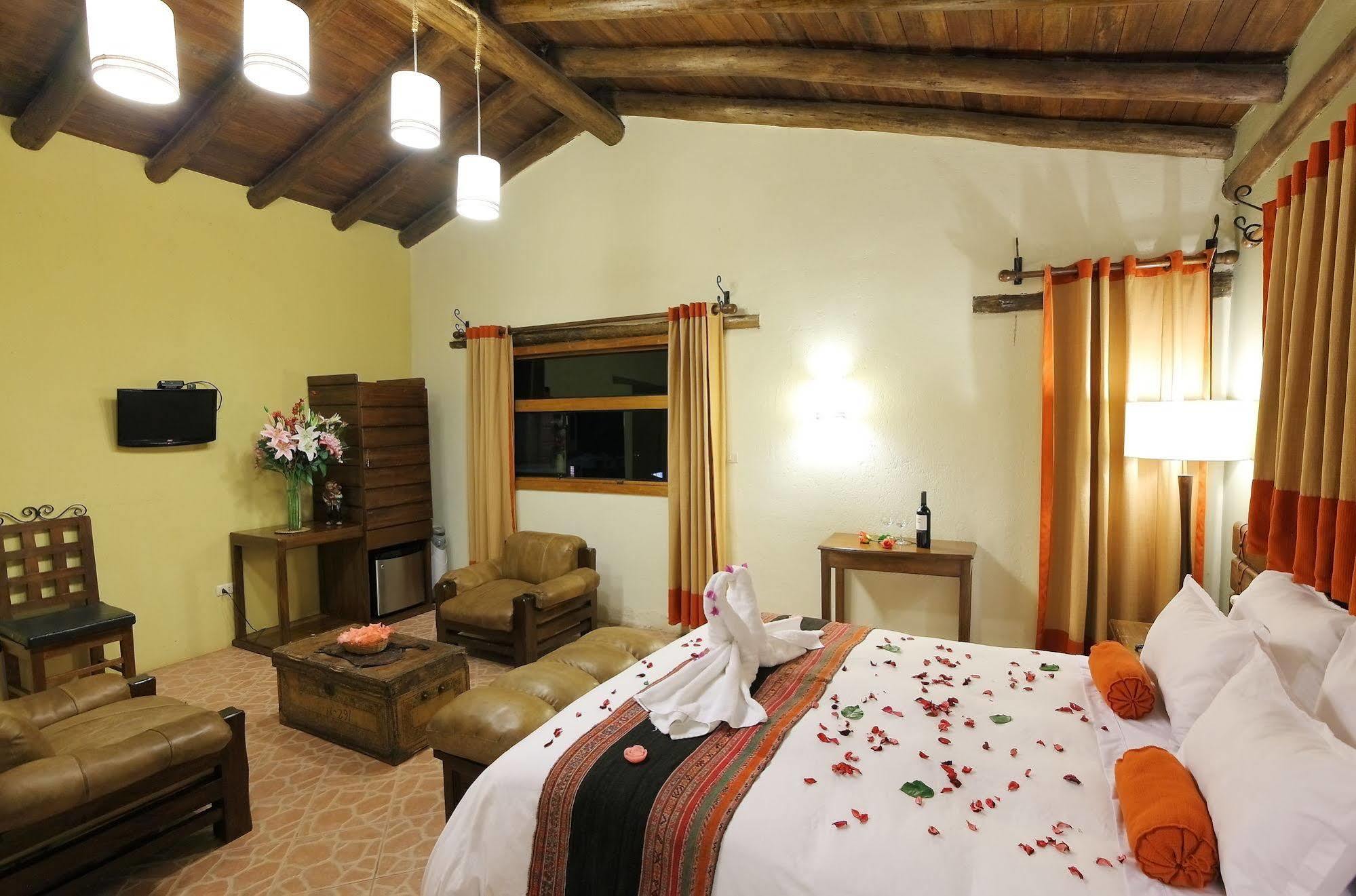 Hotel La Cabana Machupicchu Aguas Calientes Экстерьер фото